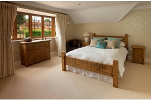 oak chest of drawers