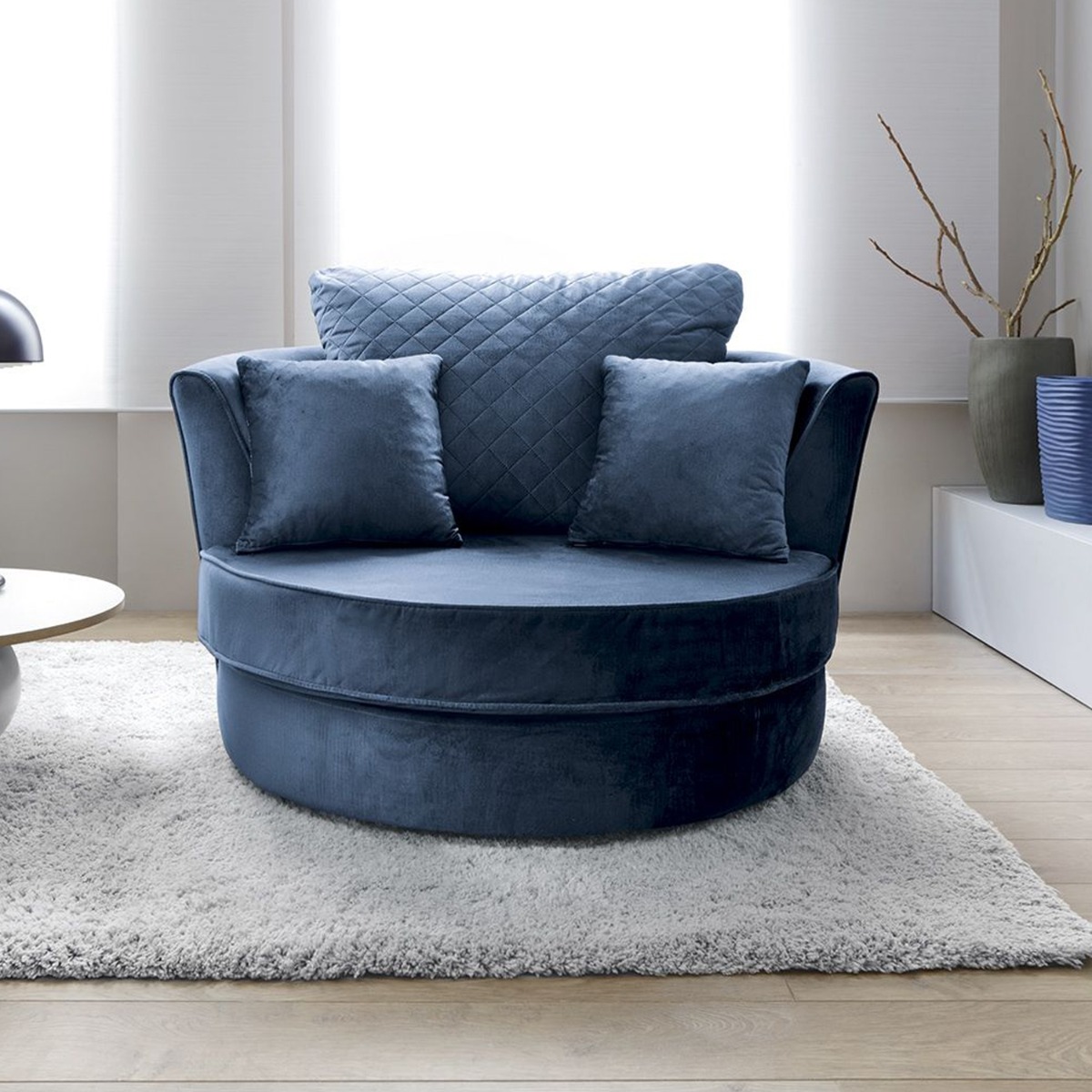 Chic Velvet Swivel Chair - Dark Blue - Moonlight Interiors