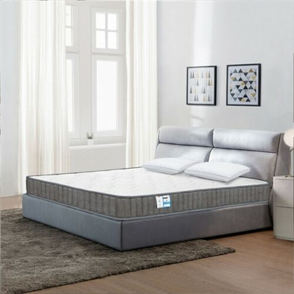 Luxury Memory Foam Mattress - 4ft6 - Bedroom & More