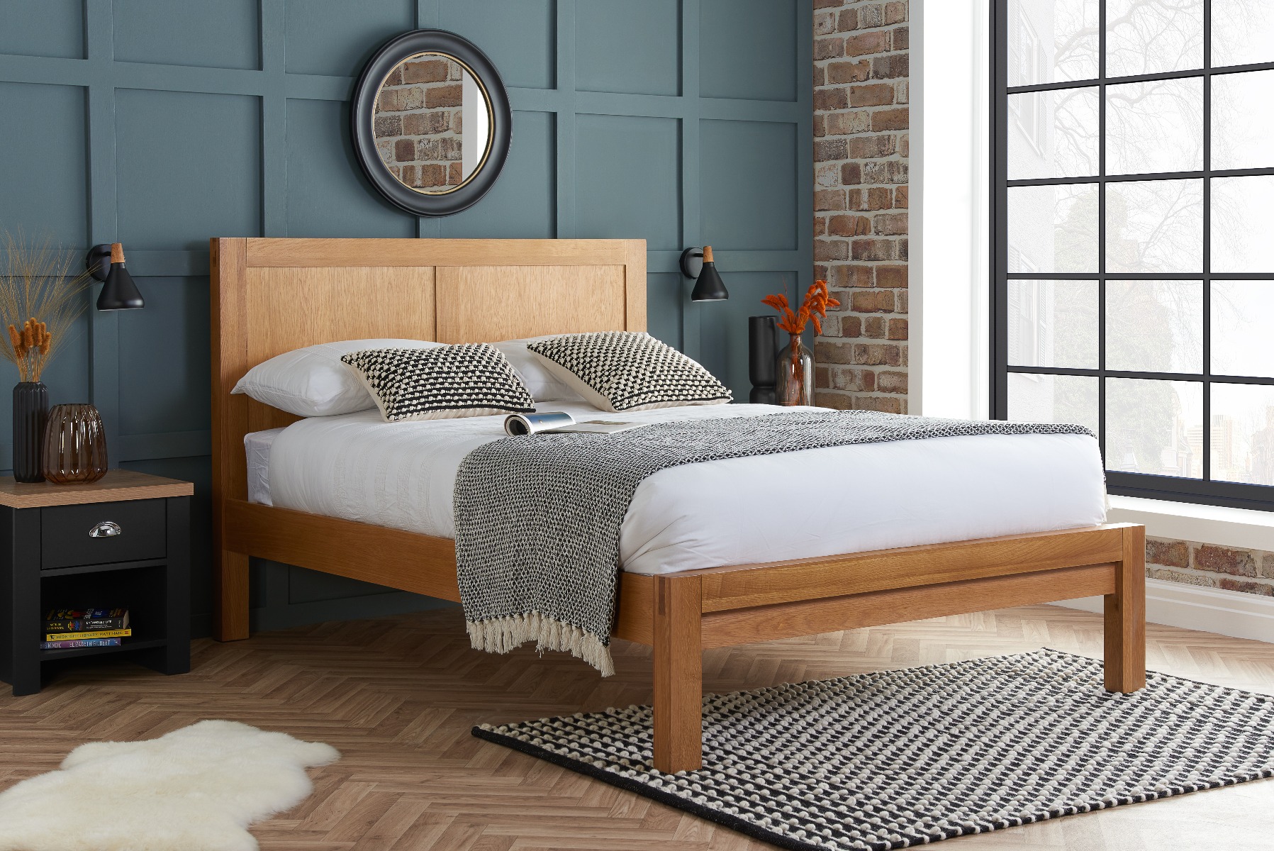 Bellevue Oak Wood Bed -Double 4ft6 - Birlea Essentials