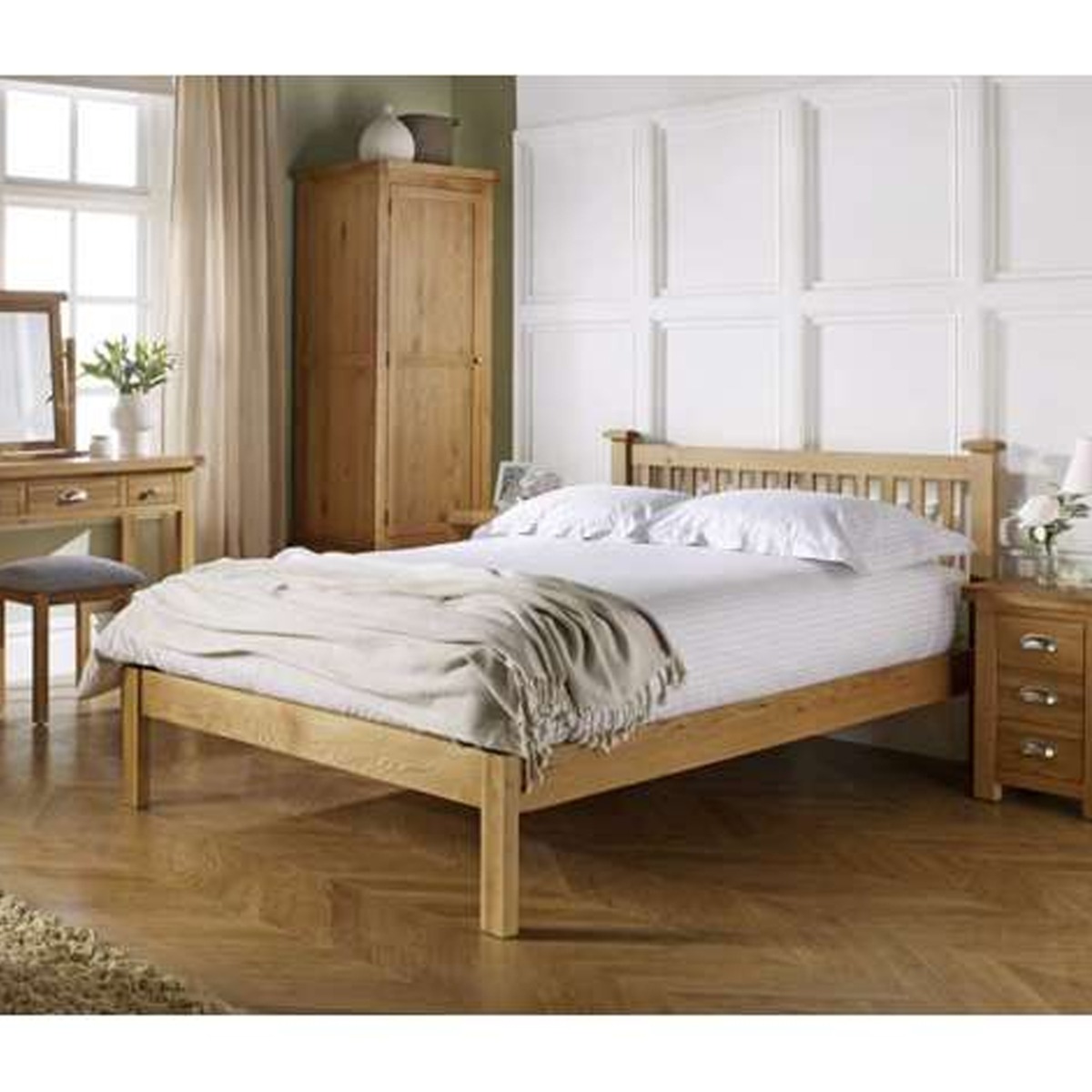 Birlea Woburn Oak Bed Frame - Kingsize 5ft - Birlea Essentials