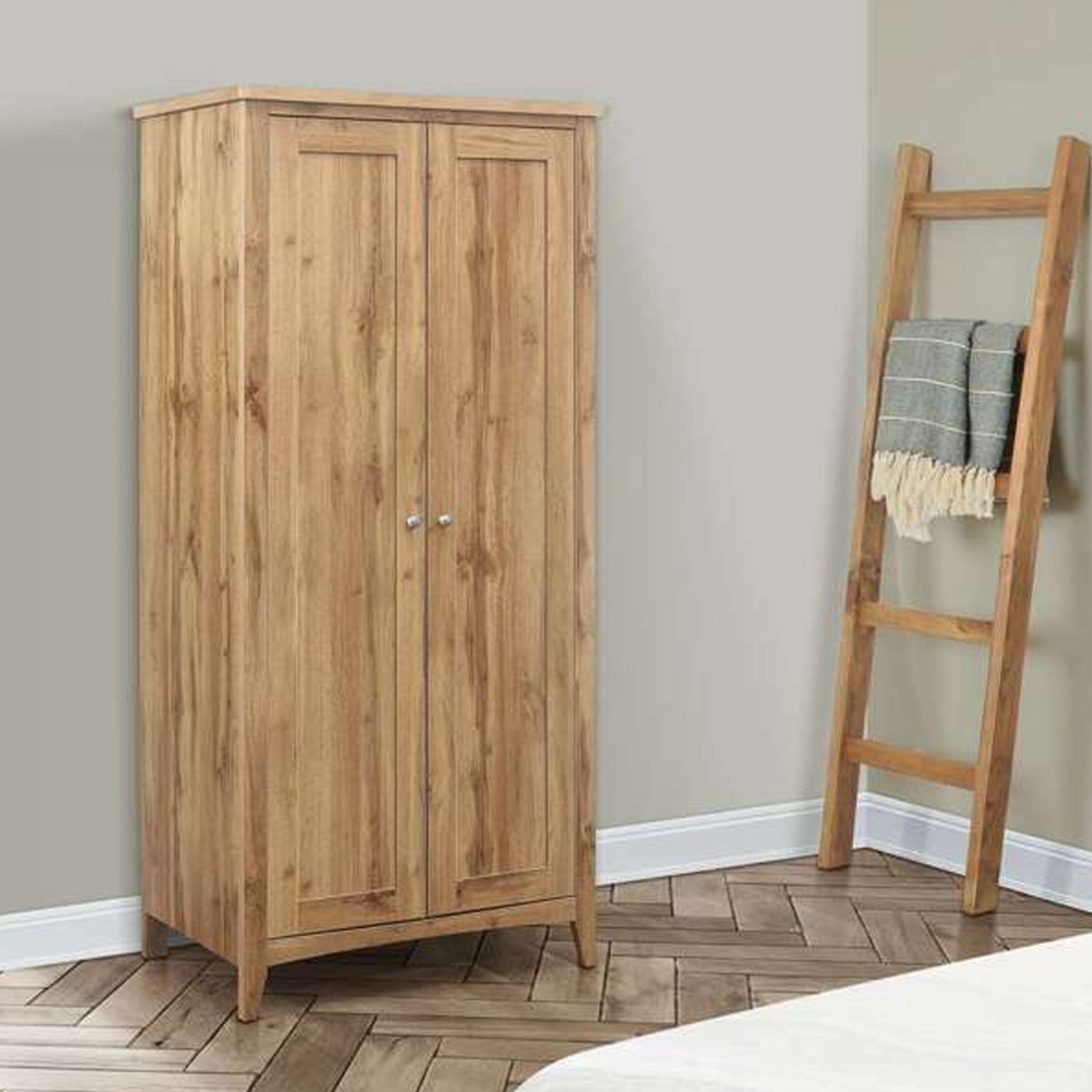 Wardrobe - HASTINGS 2 Door Wardrobe Oak 86cm - Birlea Essentials
