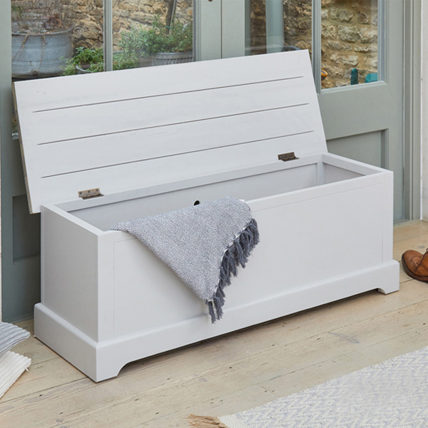 Ransley Grey Storage Bench with Flip Top Lid - Vantage Point