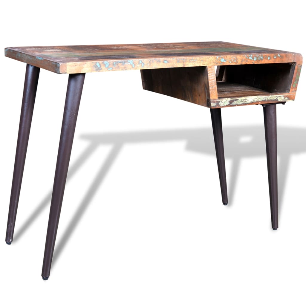 Reclaimed Wood Desk with Iron Legs - Unbeatable Bargains