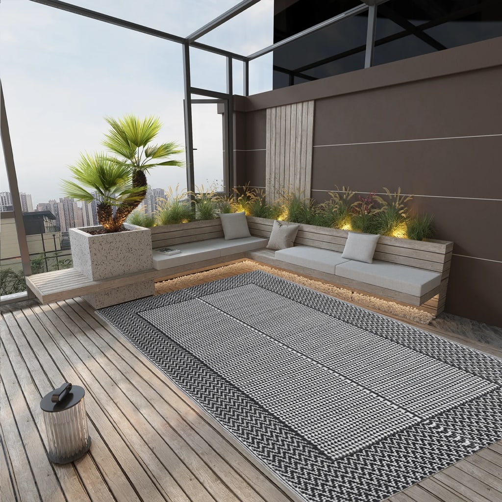 Outdoor Rug Black 140x200 cm PP - The Home Maker