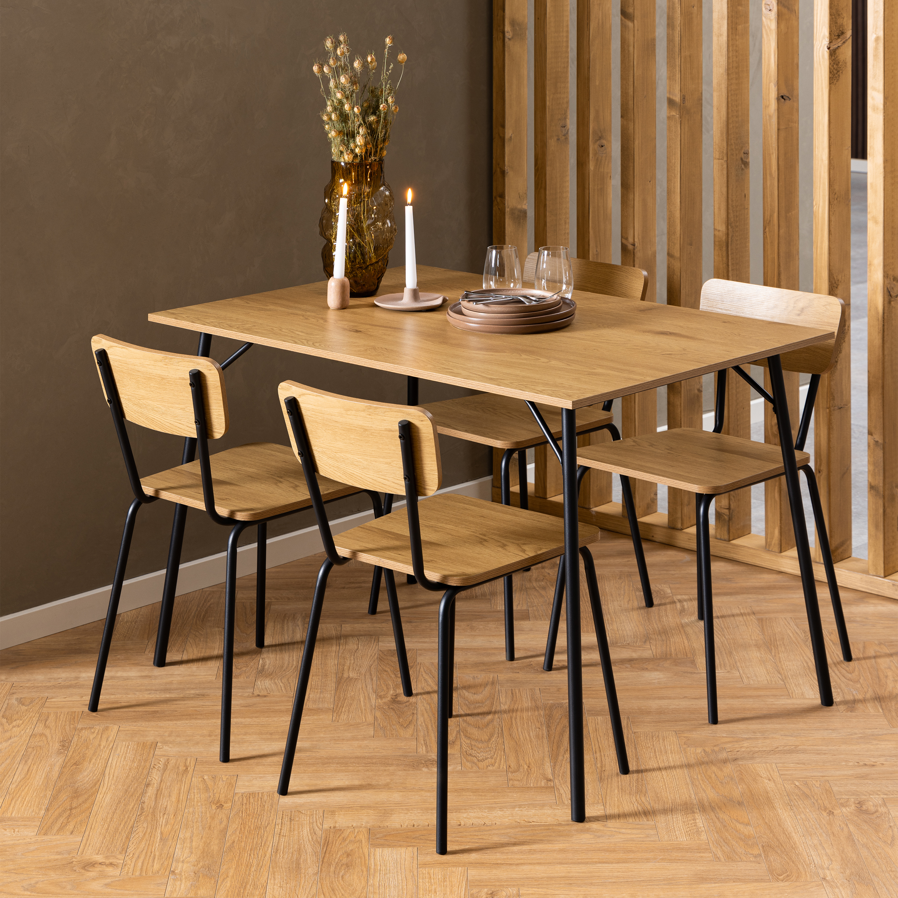PERUVA Dining Table in Black and Oak Included 4 Dining Chair in Steel and Oak - Rosalind Collection