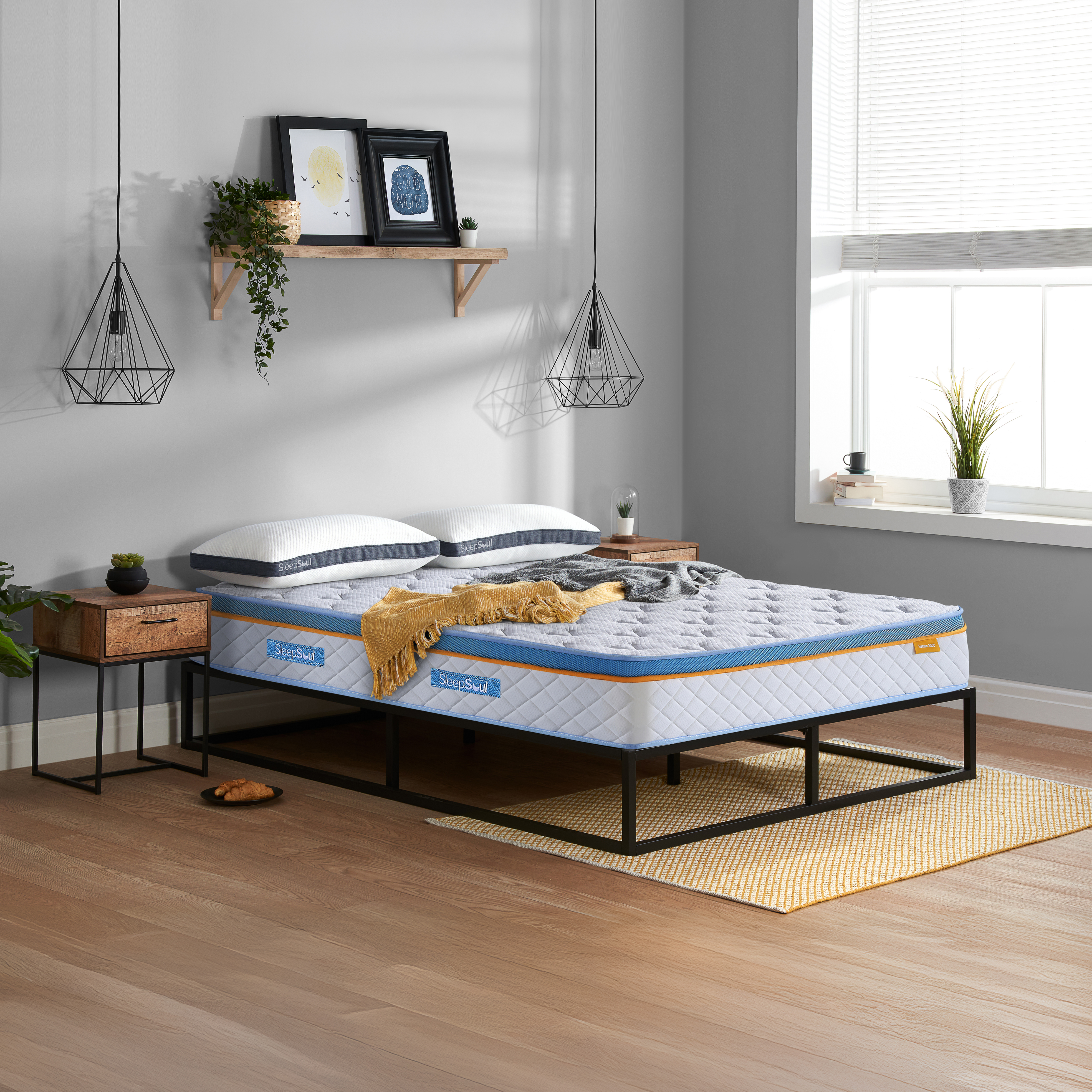FENIXOR Double Pocket Sprung Mattress 2000 Springs - White and Black - Birlea Essentials