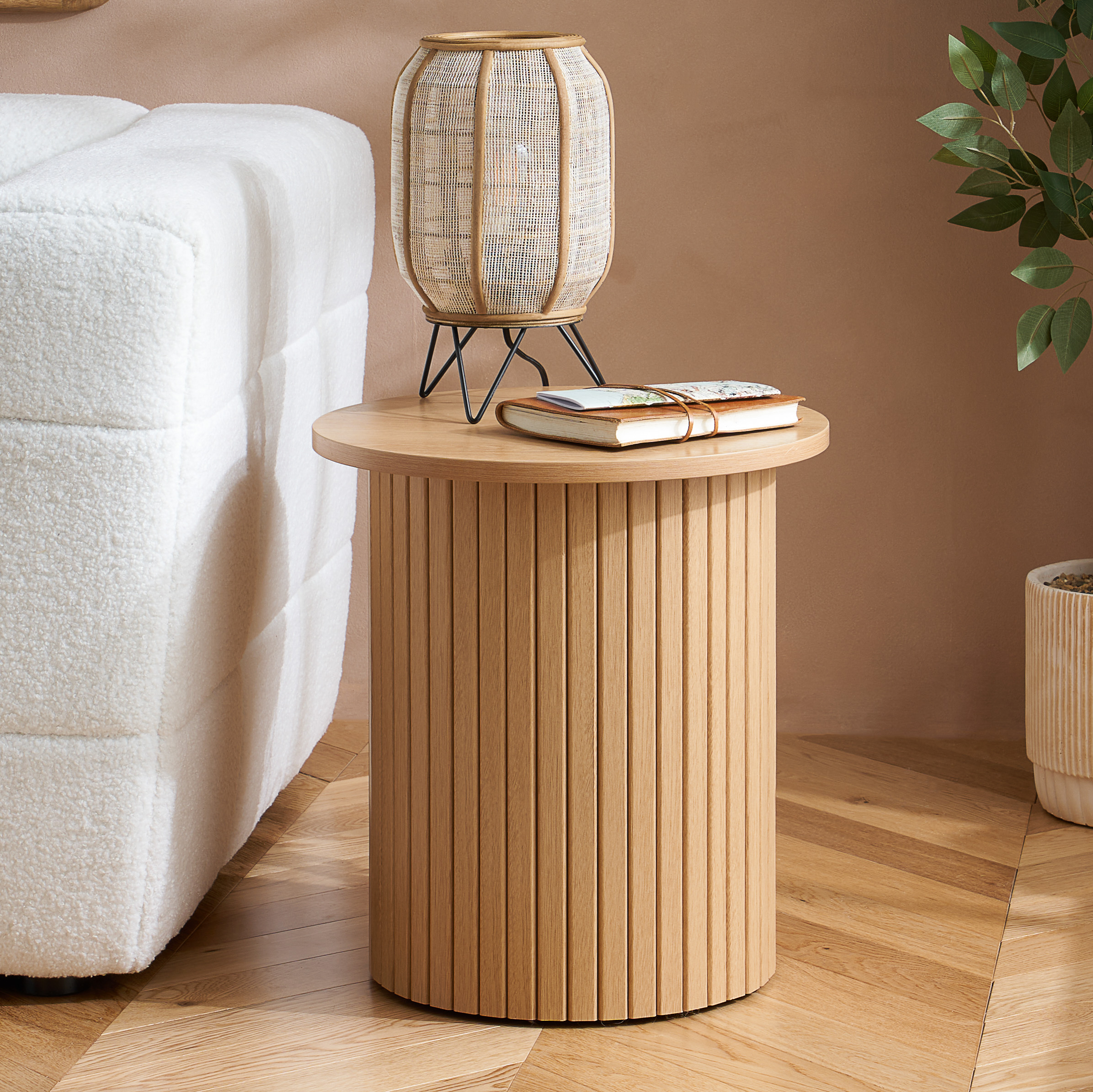 AUREN Fluted Side Table - Oak - Birlea Essentials