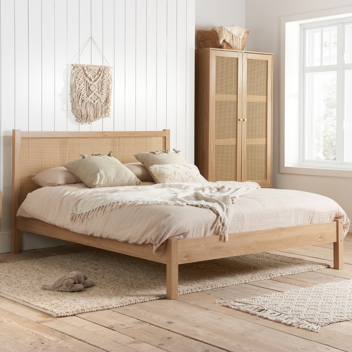 Croxley Large Rattan Headboard Design Oak Bed - Kingsize 5ft - Birlea Essentials