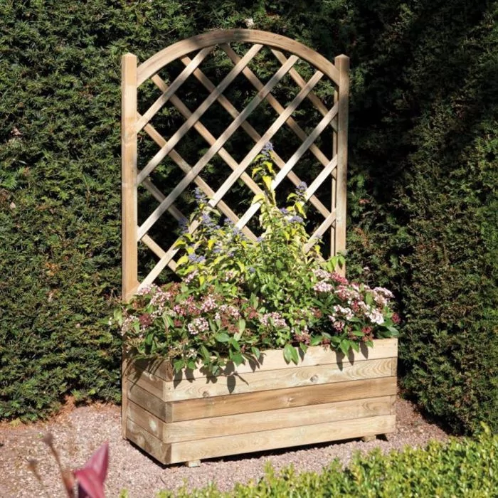 Natural Timber Rectangular Planter and Lattice for Climbing Plants