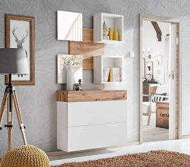 Simple V Hallway Set