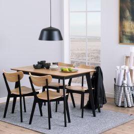 ROXEN Dining Table in Oak and Black Included 4 Dining Chairs in Black and Oak