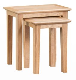 Norwich Nest of 2 Tables - Oak