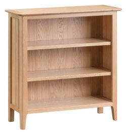 Norwich Small Wide Bookcase - Oak