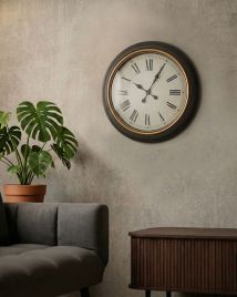 URVANTO Metal Wall Art - Gold