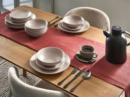 GAMAXO Dinnerware Set of 18 - Light Beige