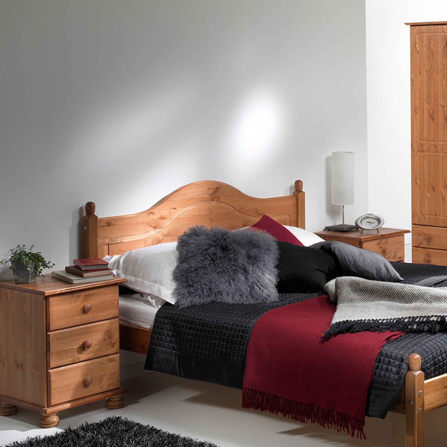 Copenhagen 2 Door 2 Drawer Wardrobe Pine Excludes Backs and Drawer Sides