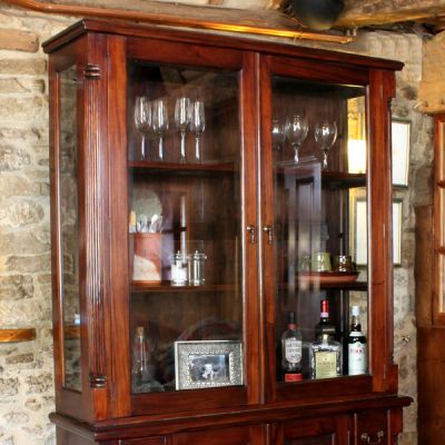 Royston Glazed Dresser Hutch Top with Tear Drop Handles - Mahogany Finish
