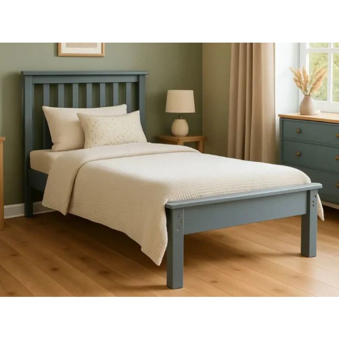 Double Bed - KIVRA 4ft6 Wooden Bedframe - Grey