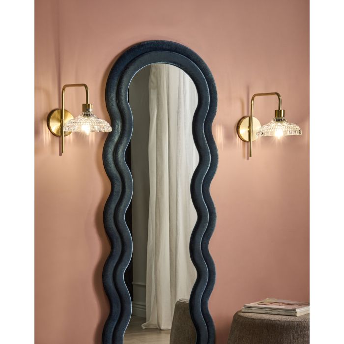 VASERO Wall Light - Black