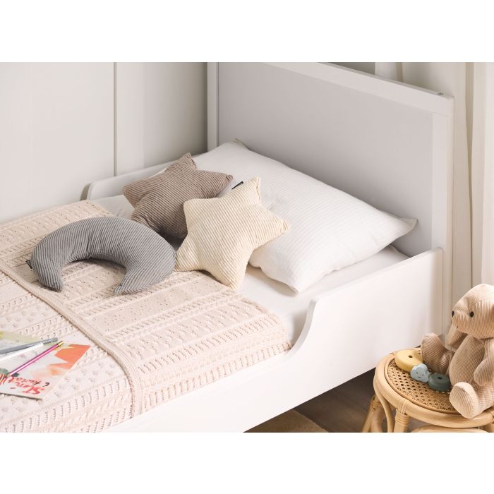 NAZEXI Cotton Decorative Cushions Floral Pattern Set of 2 - White