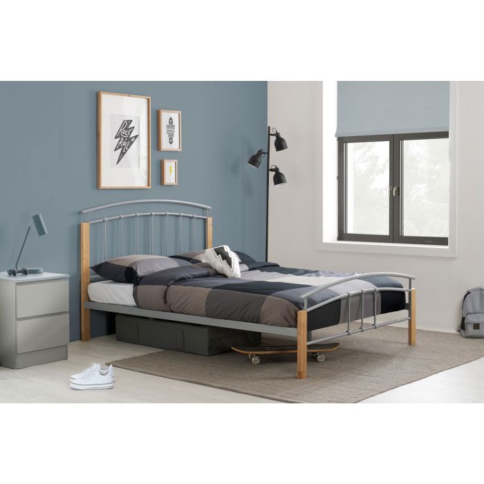 Birlea Tetras Beech and Silver Metal Bed Frame - Kingsize 5ft