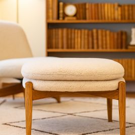 RAVENSCROFT Footstool Sheepskin - White