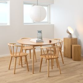 NAGARA Round Dining Table in Oak Included 4 Dining Chair in Oak