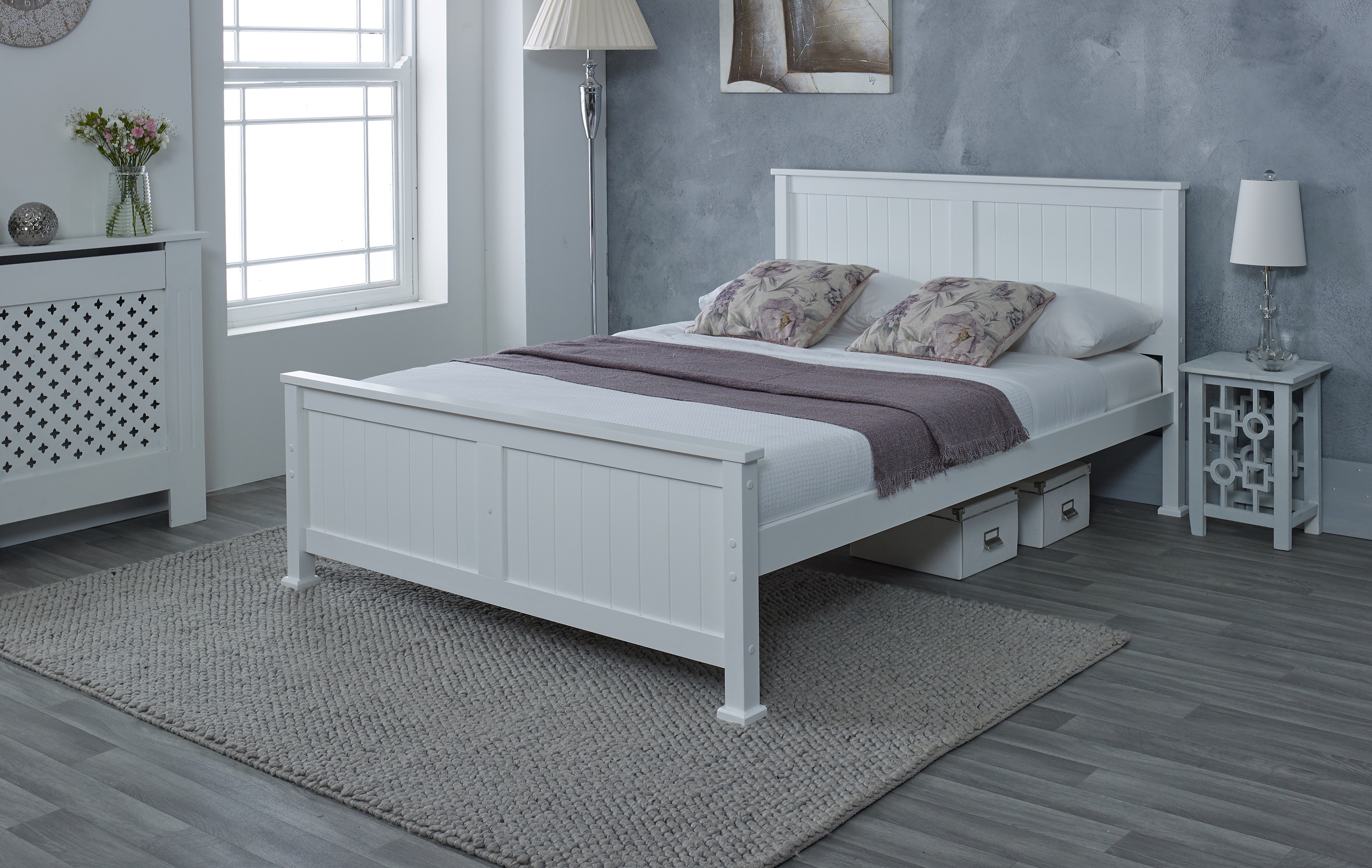 Kingsize Bed - FADRID 5ft Wooden Bed White - Amanda and Co