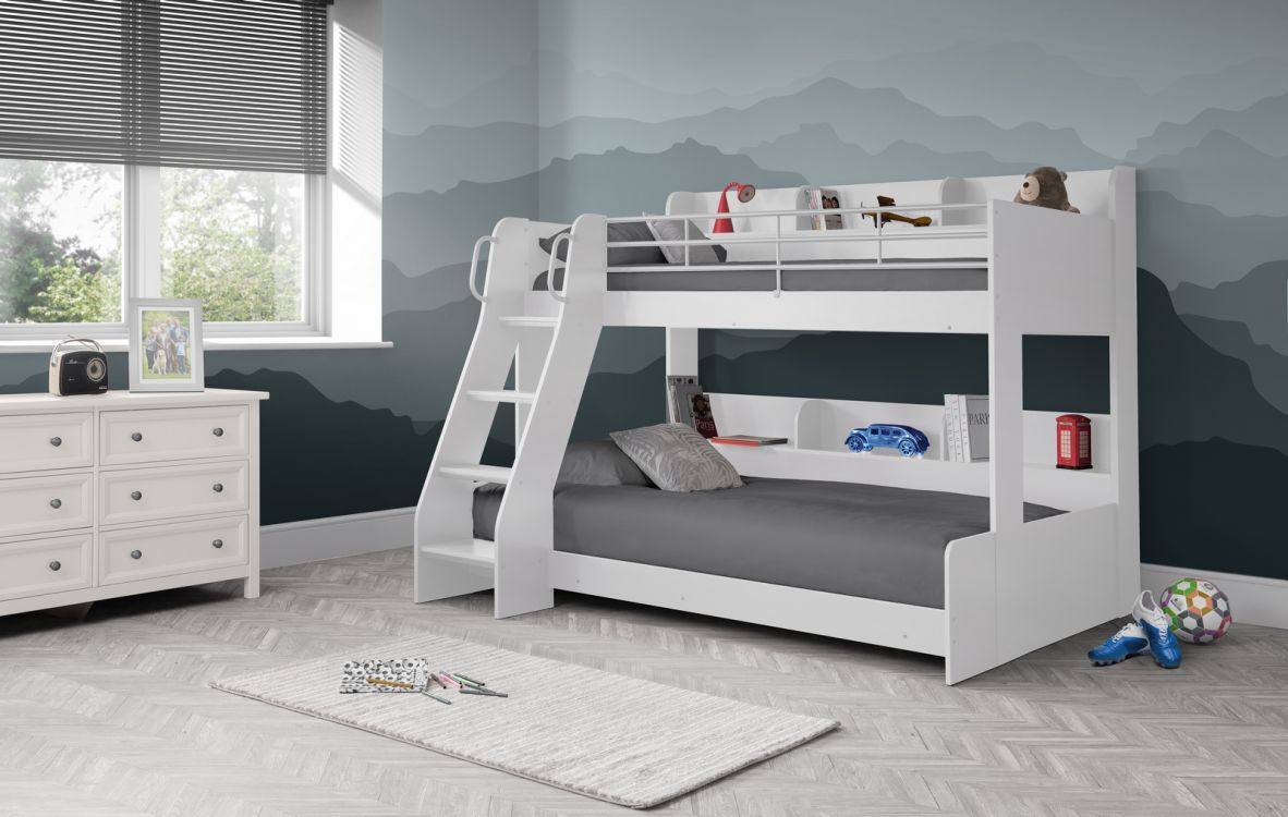 Domino Triple Sleeper - White - JB Collections