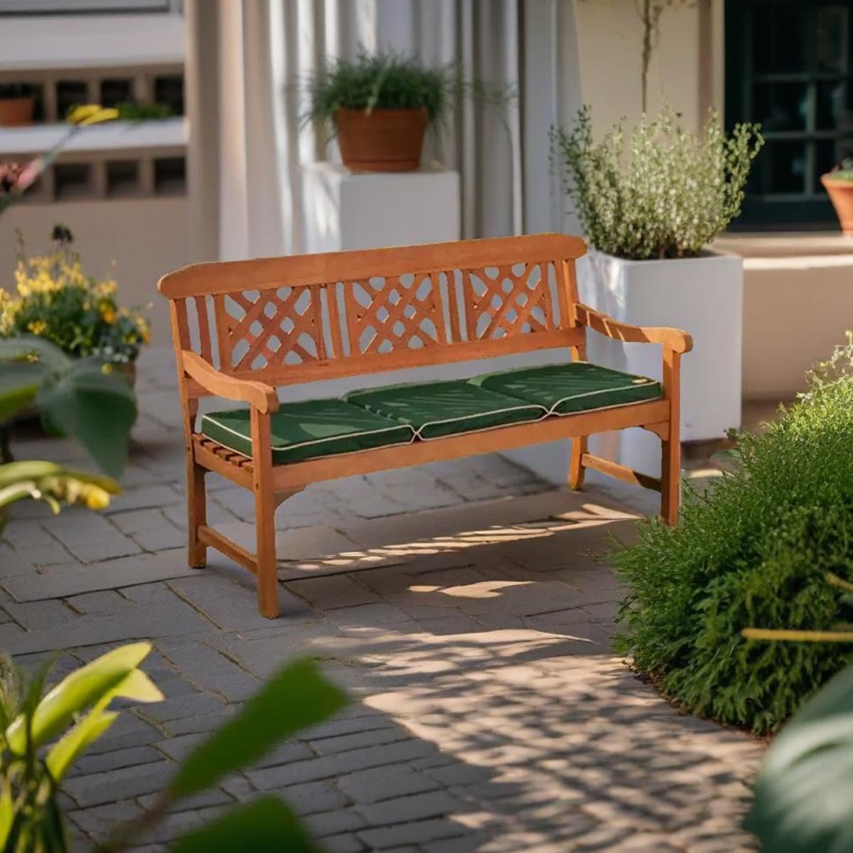 QUENTARA Garden Bench 3-Seater Hardwood Outdoor Bench Eucalyptus Wood - Brown - The Urban Forge