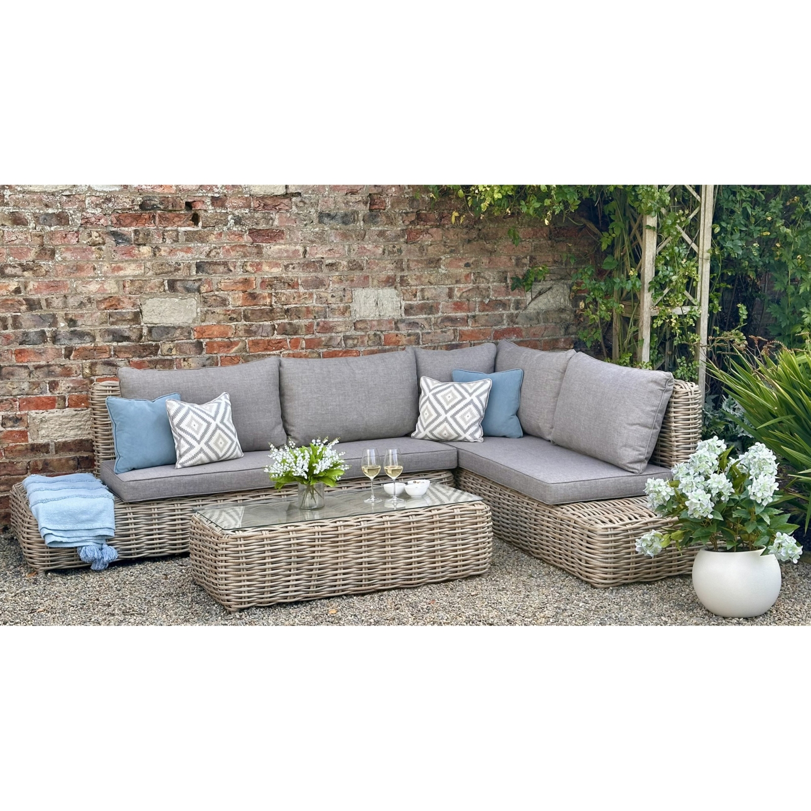 Amal Outdoor Corner Set - Large - Corinthia Corner
