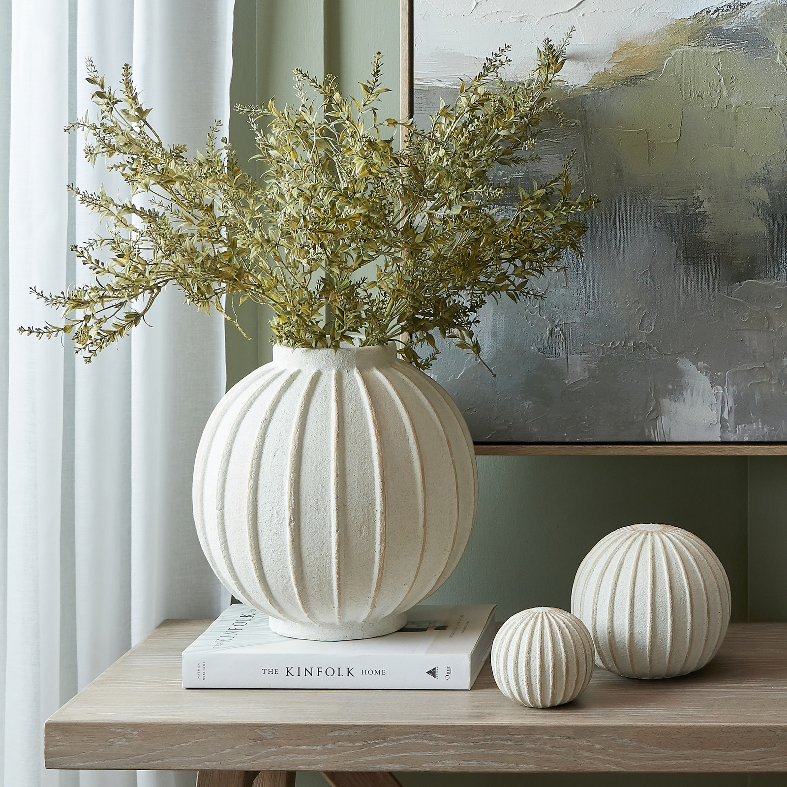 ARBOR Large Globe Vase - White