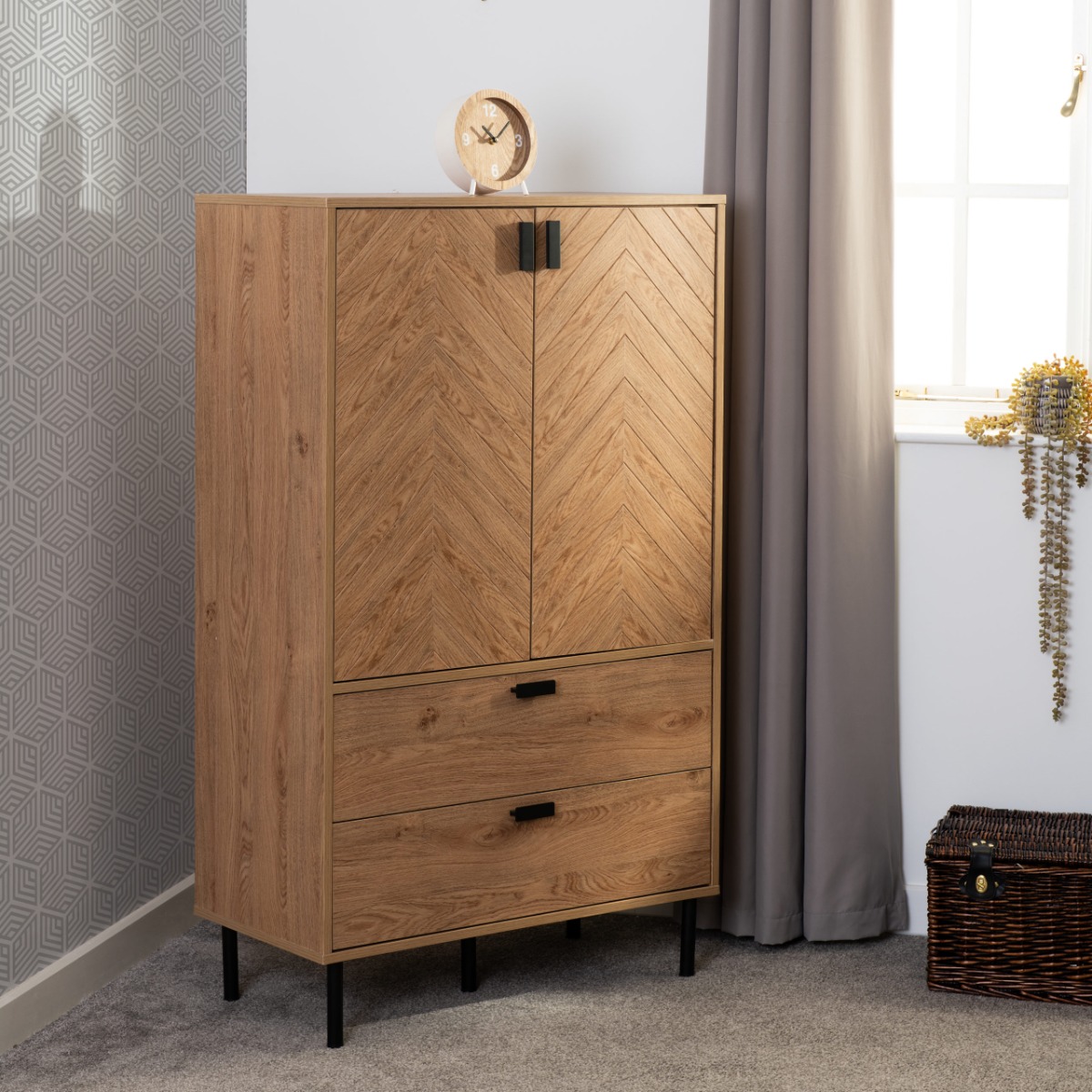 Leon 2 Door 2 Drawer Cabinet - Oak Effect - Budget Deals