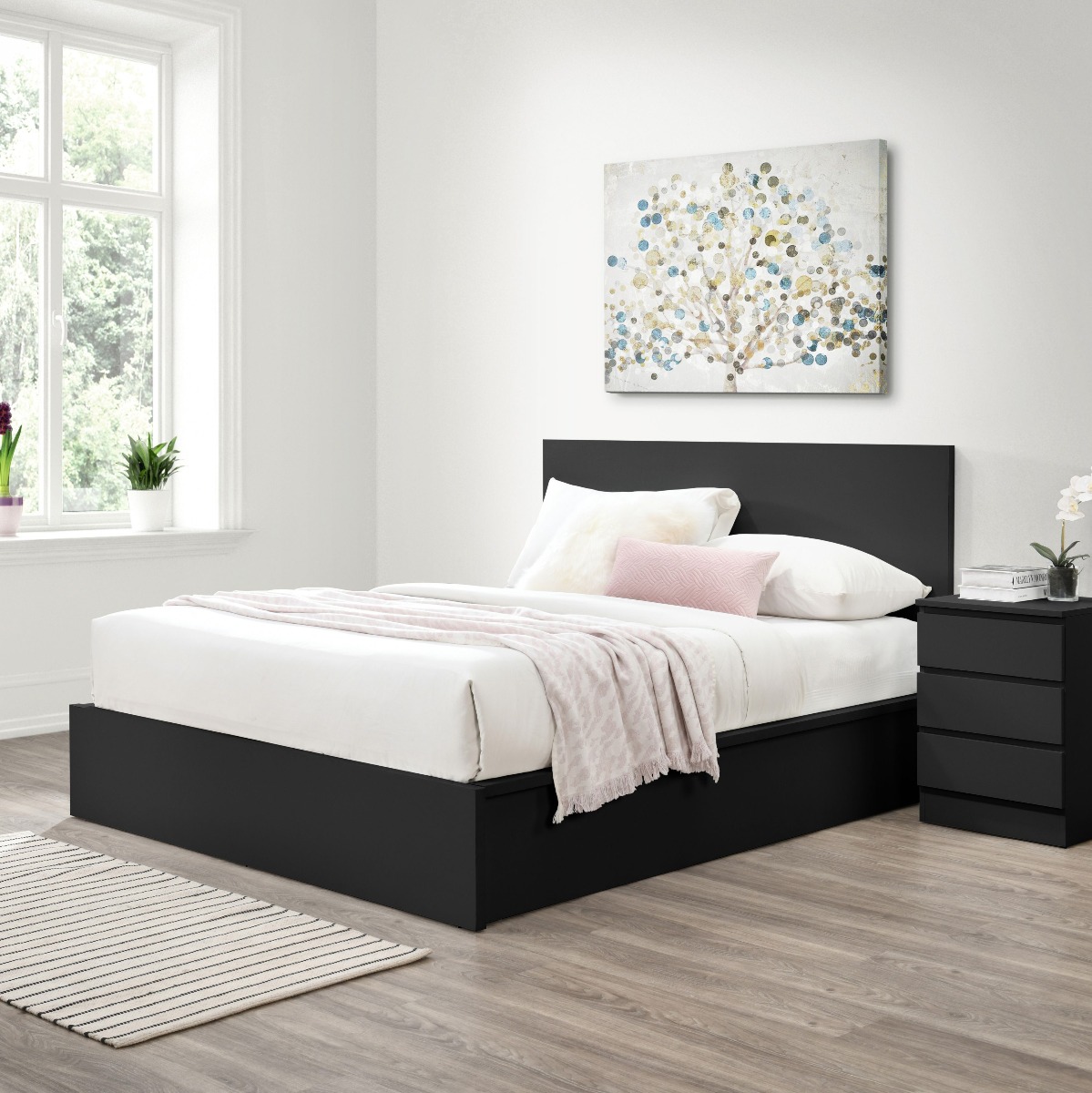 Modern Streamlined Design Oslo Ottoman Black Bed - Standard Double 4ft6 - Birlea Essentials